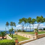 מלון Balcony Boutique (adults Only) 3*