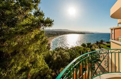 Balcony Boutique Hotel 3*