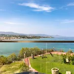 Balcony Boutique (adults Only) Отель