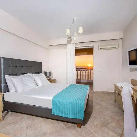 מלון Balcony Boutique (adults Only) טסיליבי