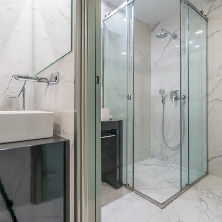 מלון Balcony Boutique (adults Only)