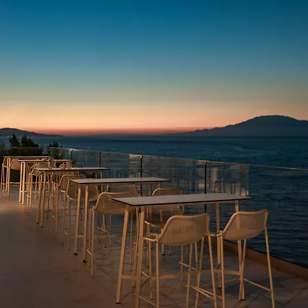 מלון Balcony Boutique (adults Only) טסיליבי